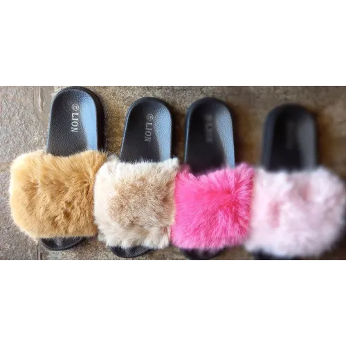 Теплі пухнасті жіночі хутряні кімнатні капці 36 — 41