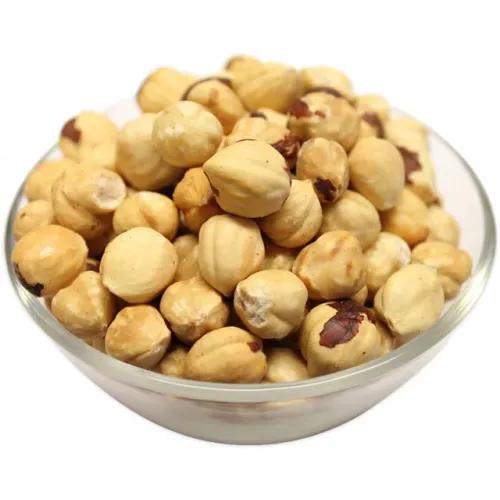 Бланшовані цілісні лісові горіхи 1 кг