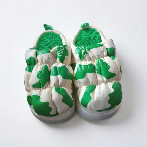 Жіночі кімнатні капці теплі дуті закриті принт корова зелені Milk