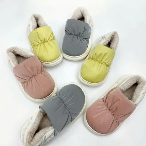 Тапочки-дутики кімнатні жіночі з закритою п'ятою м'які однотонні, кольори в асортименті