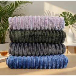 Плед Євро Стандарт 200-220см, Королівська смужка, пухнастий антиалергенний плед-покривало