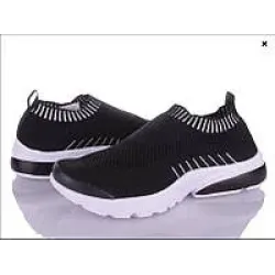 Чоловічі кросівки сітка чорні на масивній підошві Kulada