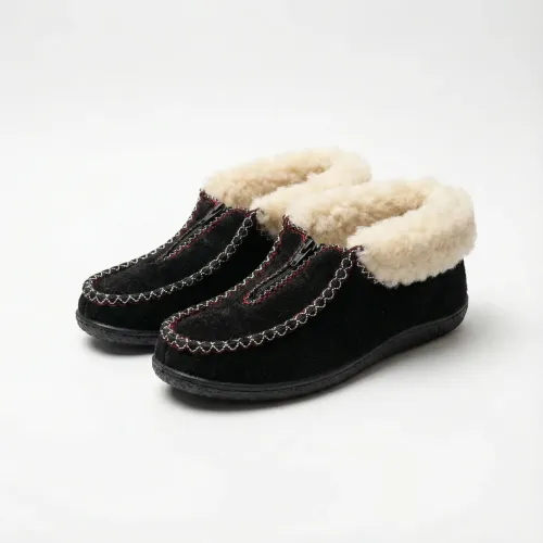 Жіночі зимові чуні-бурки на блискавці. Короткі чорні чобітки з хутряною опушкою 37-41