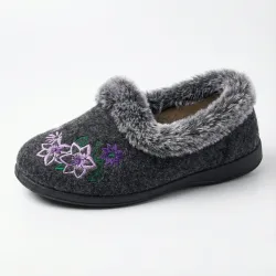 Чуні капці домашні сірі з вишивкою квіти. Теплі жіночі бурки на хутрі. Розміри 38-42