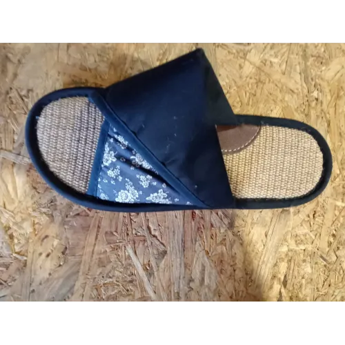 Жіночі кімнатні капці велюрові з сердечками 36 - 41