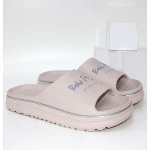 Шльопанці жіночі на літо з піни