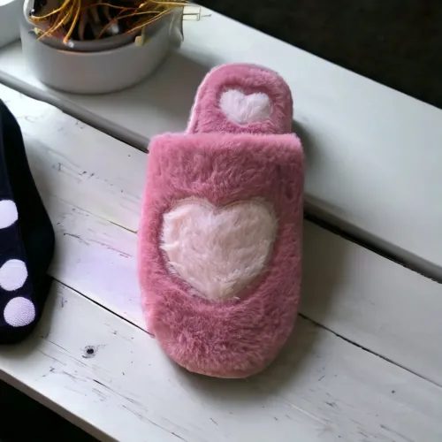 Теплі пухнасті жіночі хутряні кімнатні капці 36 — 41