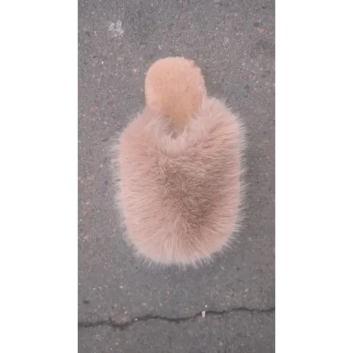 Теплі пухнасті жіночі хутряні кімнатні капці 36 — 41