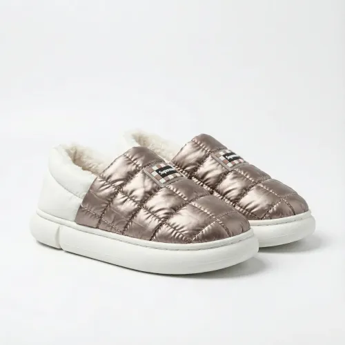 Дутики уггі короткі стьобані зимові. Кавові сліпони на хутрі UGG Coffee. Розміри 36-45