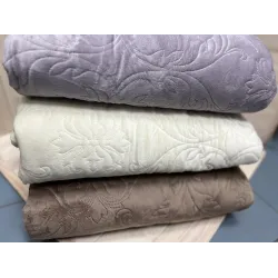 Покривало велюрове стегане Romance 220х240 Покривало велюр з ХБ євро розмір (різні кольори)