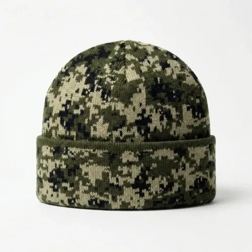 Шапка зимова в'язана Камуфляж (Піксель) хакі. Тепла тактична шапка з відворотом унісекс