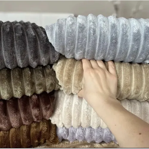 Плед Шарпей м'яка смужка Євро Розміру 200-220 см колір Світло-сірий