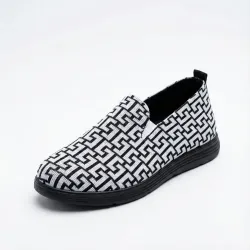 Жіночі текстильні сліпони з геометричним орнаментом, чорно-білі (36-41)