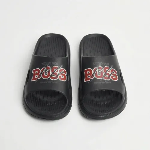 Чоловічі шльопанці чорні з принтом 