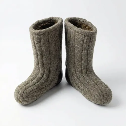 Бурки повстяні зимові на хутрі. Валянки короткі сірі з посиленою п'ятою, теплі бабуші 40