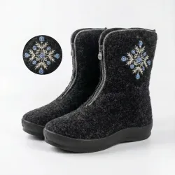 Жіночі зимові бурки на блискавці. Чорні повстяні чобітки з вишивкою Сніжинка 36-42 38