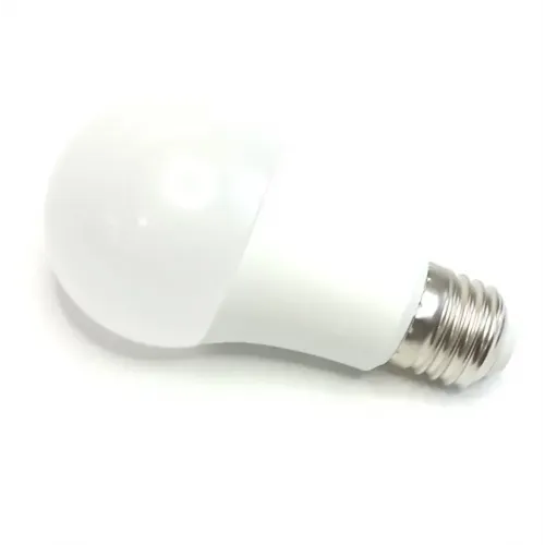 Лампочка розумна E27 SMART WI-FI APP TUYA 10010